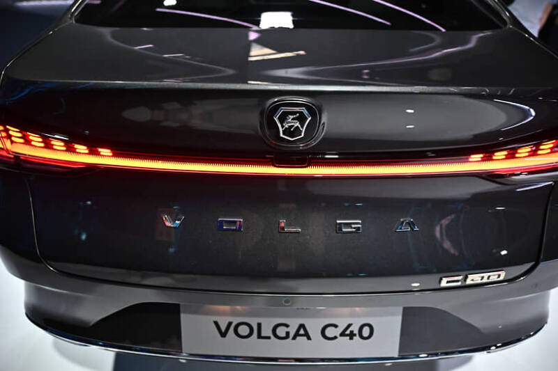 Volga заливает Camry