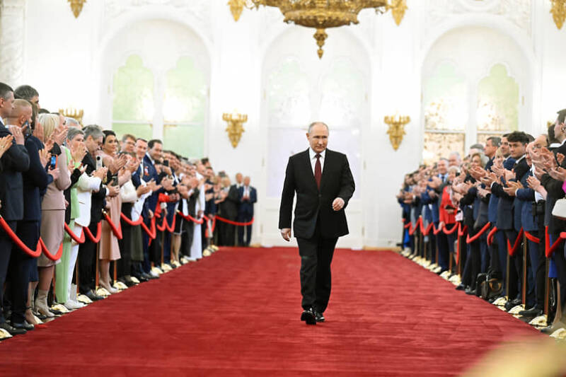 В Москве перед инаугурацией Владимира Путина наблюдались перебои со связью