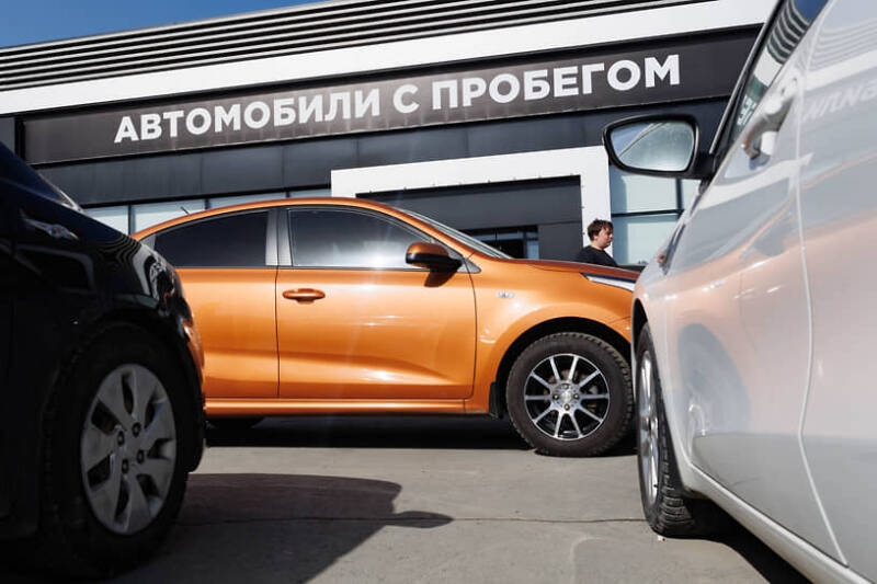 Автовладельцы пробежались по Lada