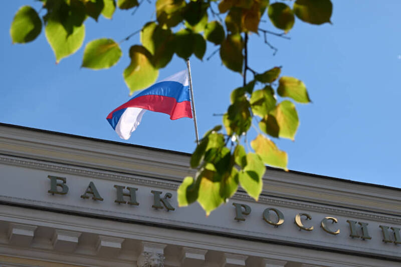 Прогнозу прибыло