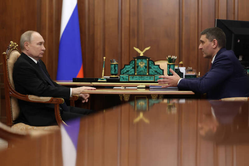 Путин поручил главе «Россетей» обратить внимание на энергокольцо Москвы